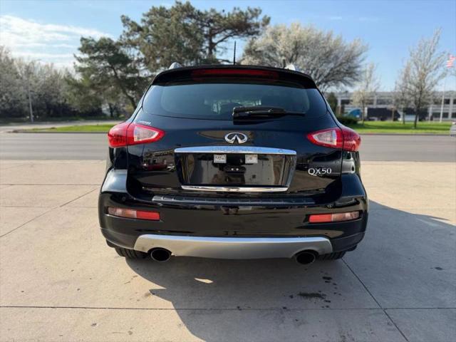 2016 INFINITI QX50 Base
