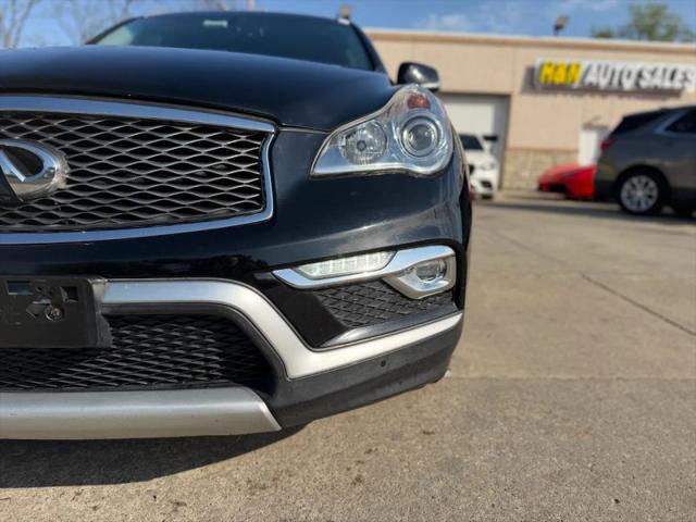 2016 INFINITI QX50 Base