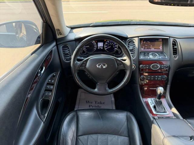 2016 INFINITI QX50 Base