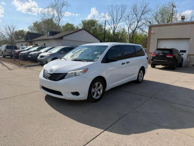 2017 Toyota Sienna L 7 Passenger