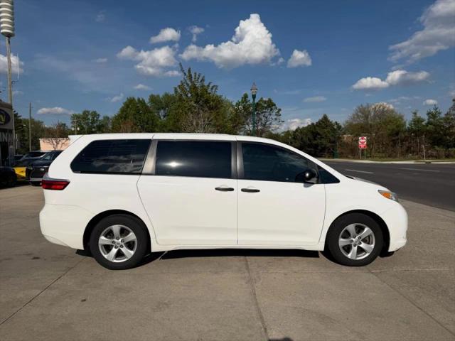 2017 Toyota Sienna L 7 Passenger