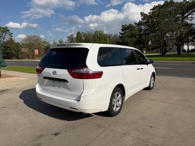 2017 Toyota Sienna L 7 Passenger
