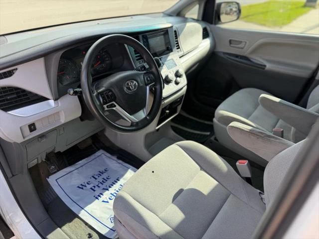 2017 Toyota Sienna L 7 Passenger