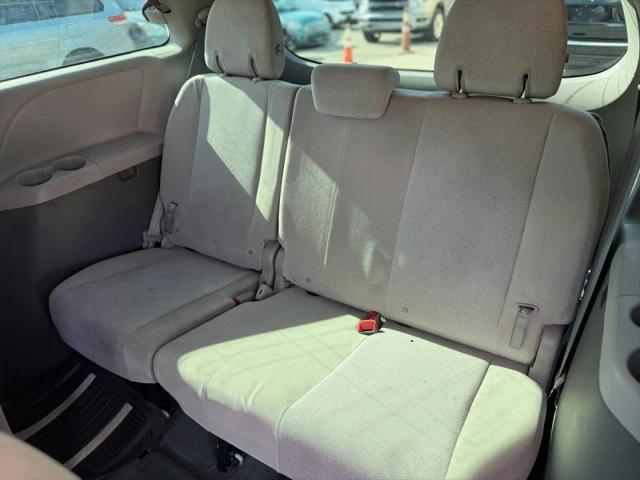 2017 Toyota Sienna L 7 Passenger