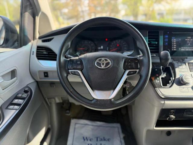 2017 Toyota Sienna L 7 Passenger