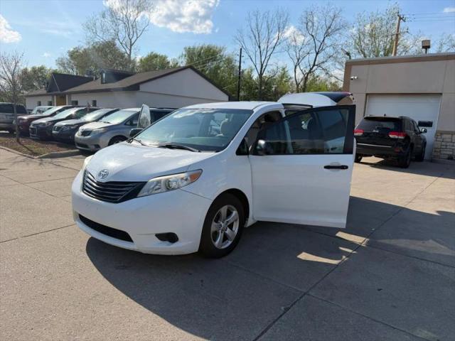 2017 Toyota Sienna L 7 Passenger