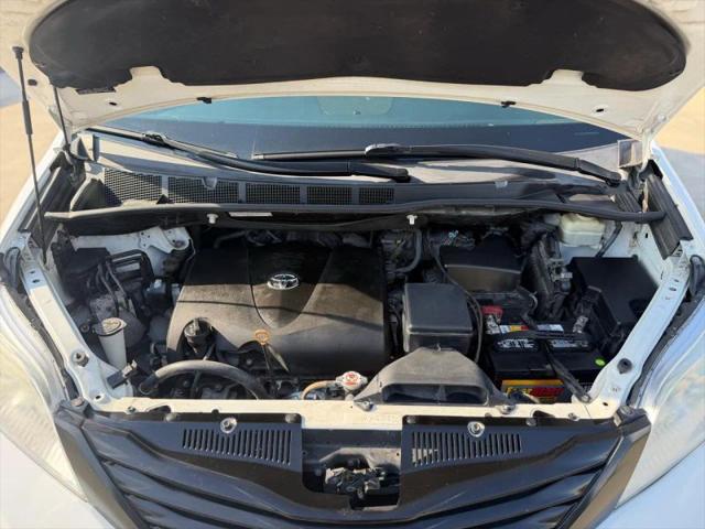 2017 Toyota Sienna L 7 Passenger