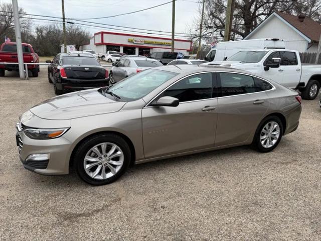 2022 Chevrolet Malibu FWD LT