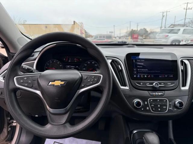 2022 Chevrolet Malibu FWD LT