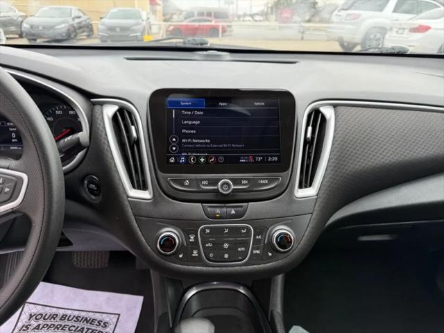 2022 Chevrolet Malibu FWD LT