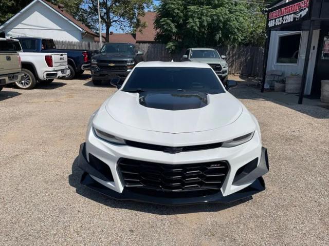 2020 Chevrolet Camaro RWD Coupe ZL1