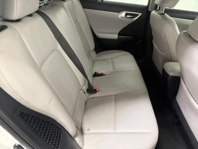 2011 Lexus CT 200h 200h