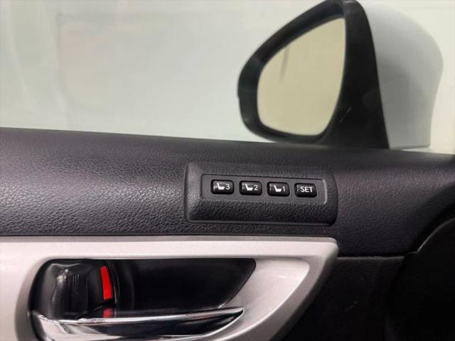2011 Lexus CT 200h 200h