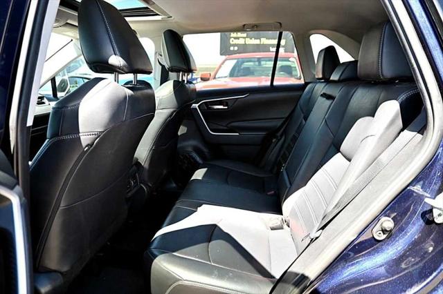 2019 Toyota RAV4 XLE Premium