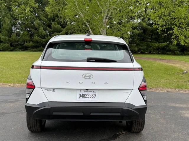 2024 Hyundai Kona SE