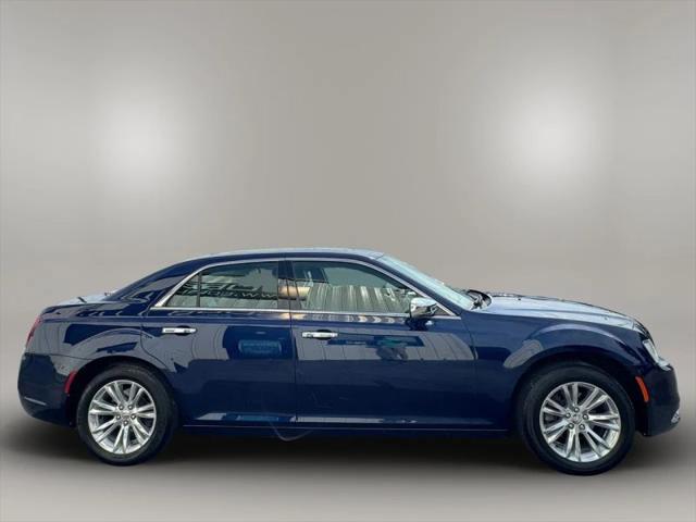 2017 Chrysler 300 300C