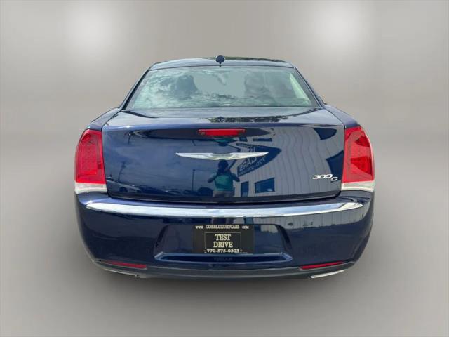 2017 Chrysler 300 300C