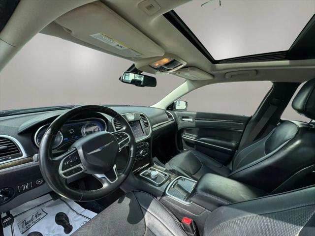 2017 Chrysler 300 300C