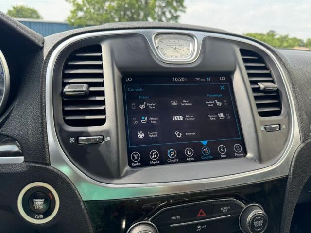 2017 Chrysler 300 300C