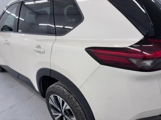 2021 Nissan Rogue SV FWD