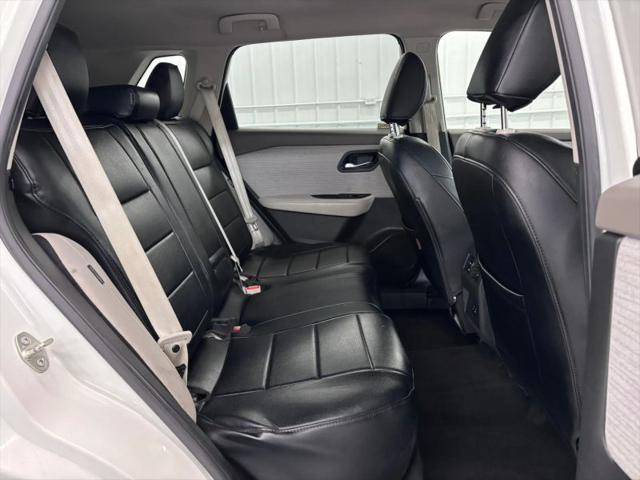 2021 Nissan Rogue SV FWD