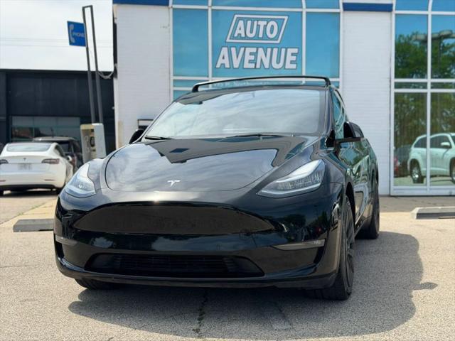 2022 Tesla Model Y Long Range Dual Motor All-Wheel Drive