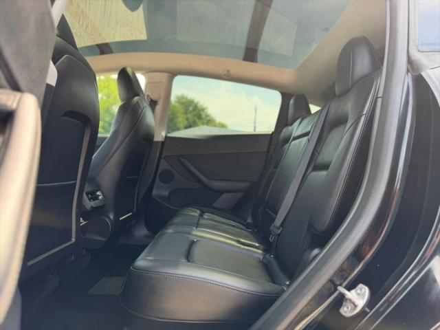 2022 Tesla Model Y Long Range Dual Motor All-Wheel Drive