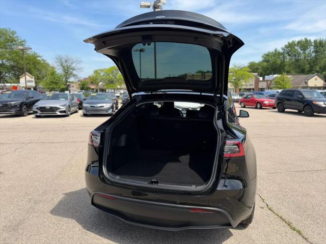 2022 Tesla Model Y Long Range Dual Motor All-Wheel Drive