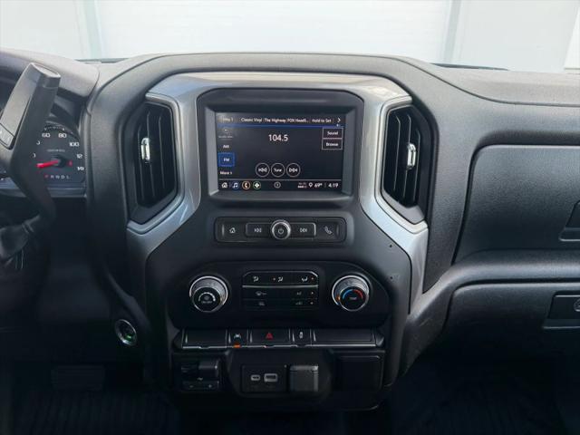 2023 Chevrolet Silverado 1500 4WD Crew Cab Short Bed WT