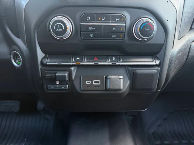2023 Chevrolet Silverado 1500 4WD Crew Cab Short Bed WT