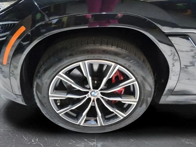 2022 BMW X6 xDrive40i