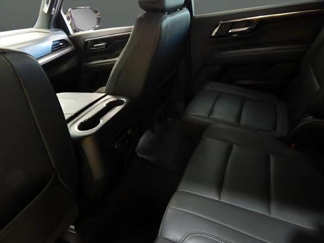 2025 Chevrolet Suburban 4WD Z71