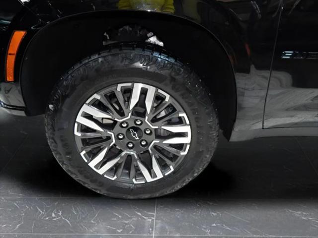 2025 Chevrolet Suburban 4WD Z71