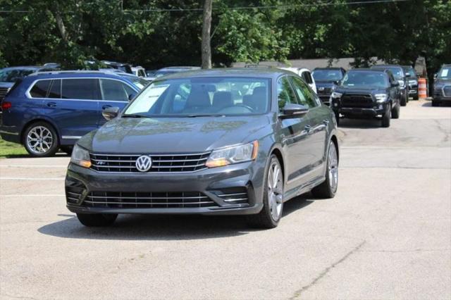 2017 Volkswagen Passat 1.8T R-Line