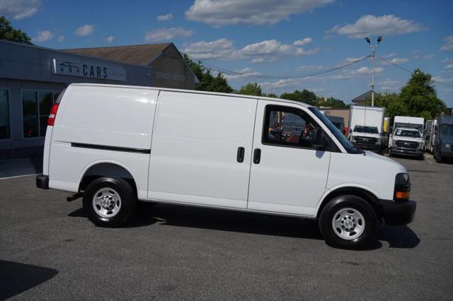 2025 Chevrolet Express Cargo Van RWD 2500 Regular Wheelbase WT