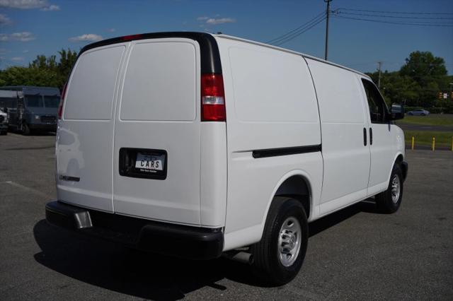 2025 Chevrolet Express Cargo Van RWD 2500 Regular Wheelbase WT