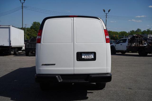 2025 Chevrolet Express Cargo Van RWD 2500 Regular Wheelbase WT