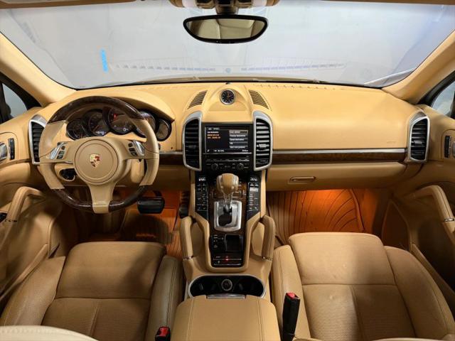 2014 Porsche Cayenne Platinum Edition