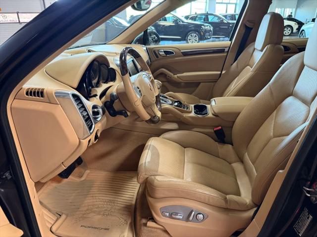 2014 Porsche Cayenne Platinum Edition