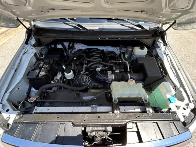 2021 Nissan 3500 SL High Roof V8