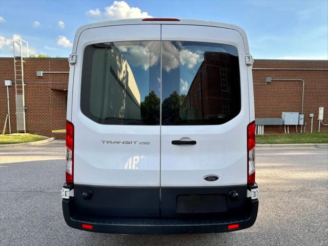 2015 Ford Transit Medium Roof w/Sliding Side Door w/LWB