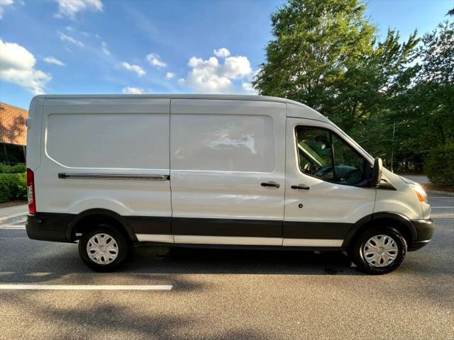 2015 Ford Transit Medium Roof w/Sliding Side Door w/LWB