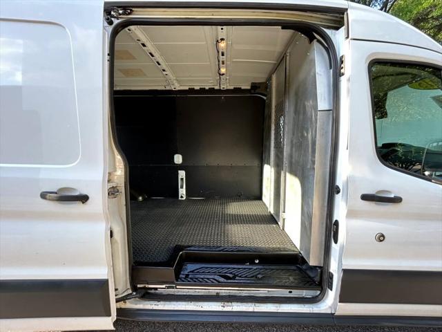 2015 Ford Transit Medium Roof w/Sliding Side Door w/LWB
