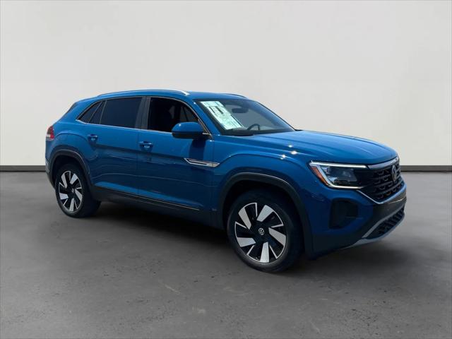 2026 Volkswagen Atlas Cross Sport SE with Technology