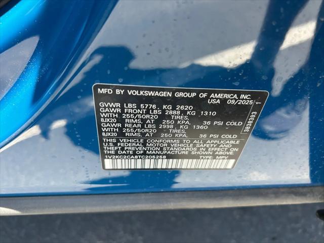 2026 Volkswagen Atlas Cross Sport SE with Technology