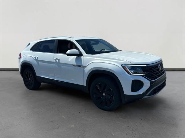 2026 Volkswagen Atlas Cross Sport SE with Technology