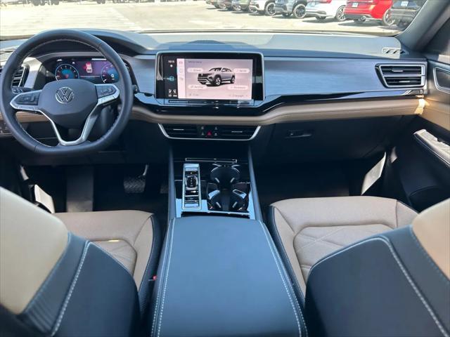 2026 Volkswagen Atlas Cross Sport SE with Technology
