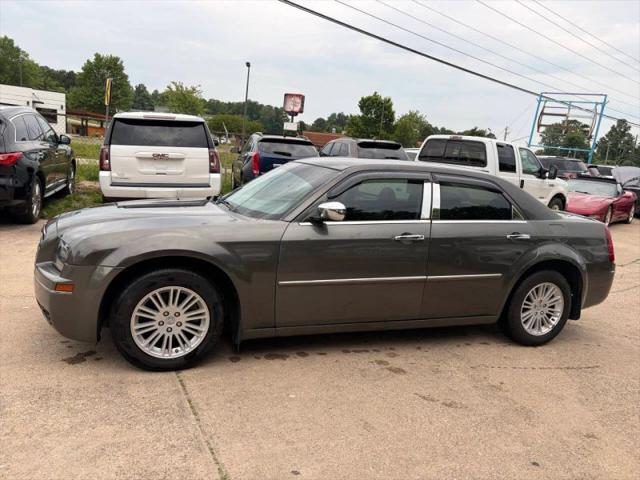 2010 Chrysler 300 Touring/Signature Series/Executive Series