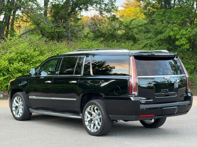 2015 Cadillac Escalade ESV Luxury
