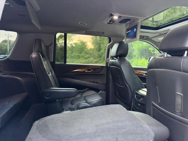 2015 Cadillac Escalade ESV Luxury